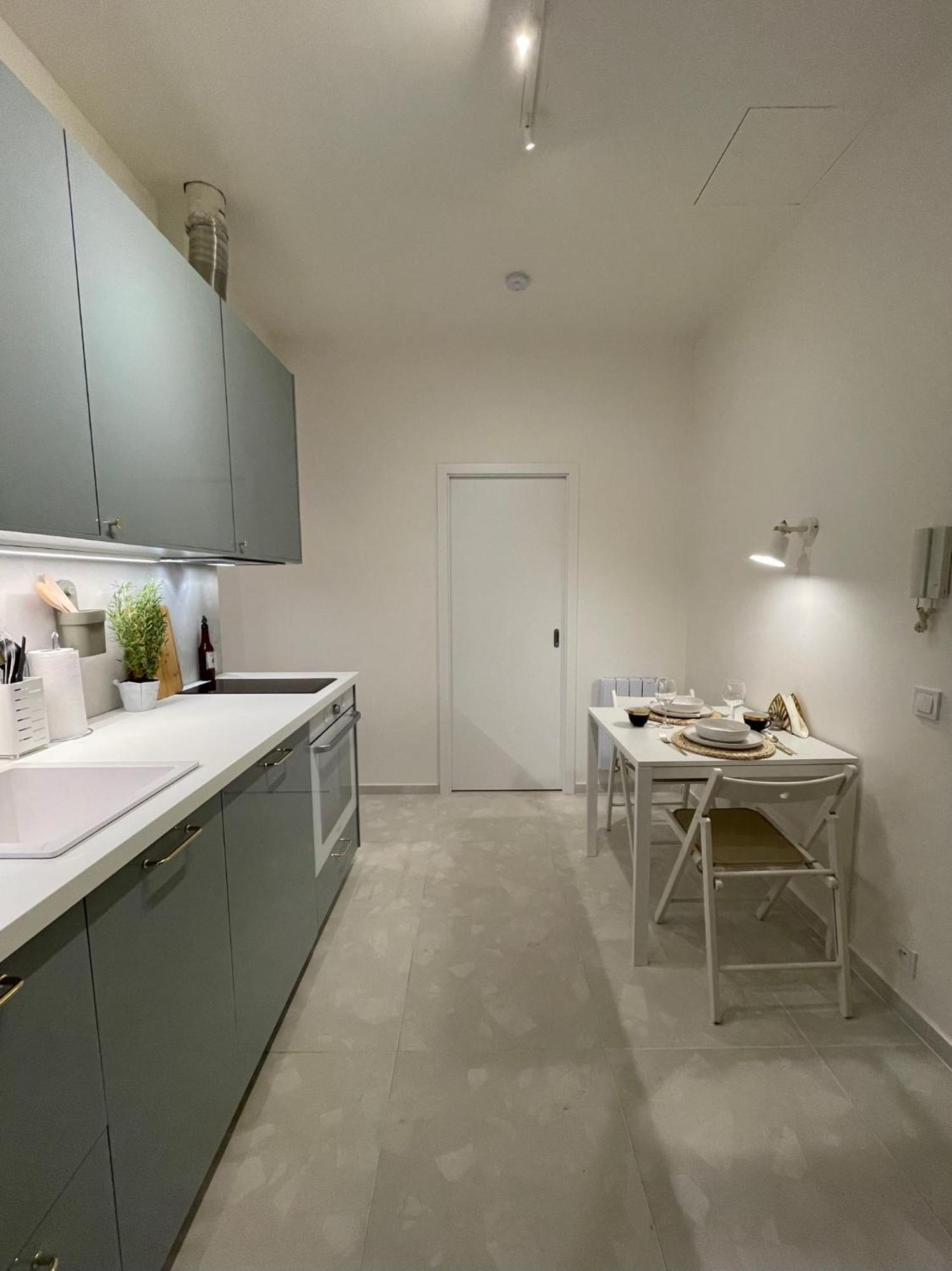 Urban Retreat I Modern Boho Apartments In Lovely Letna District - 10 Minutes From Old Town Praha Exteriér fotografie