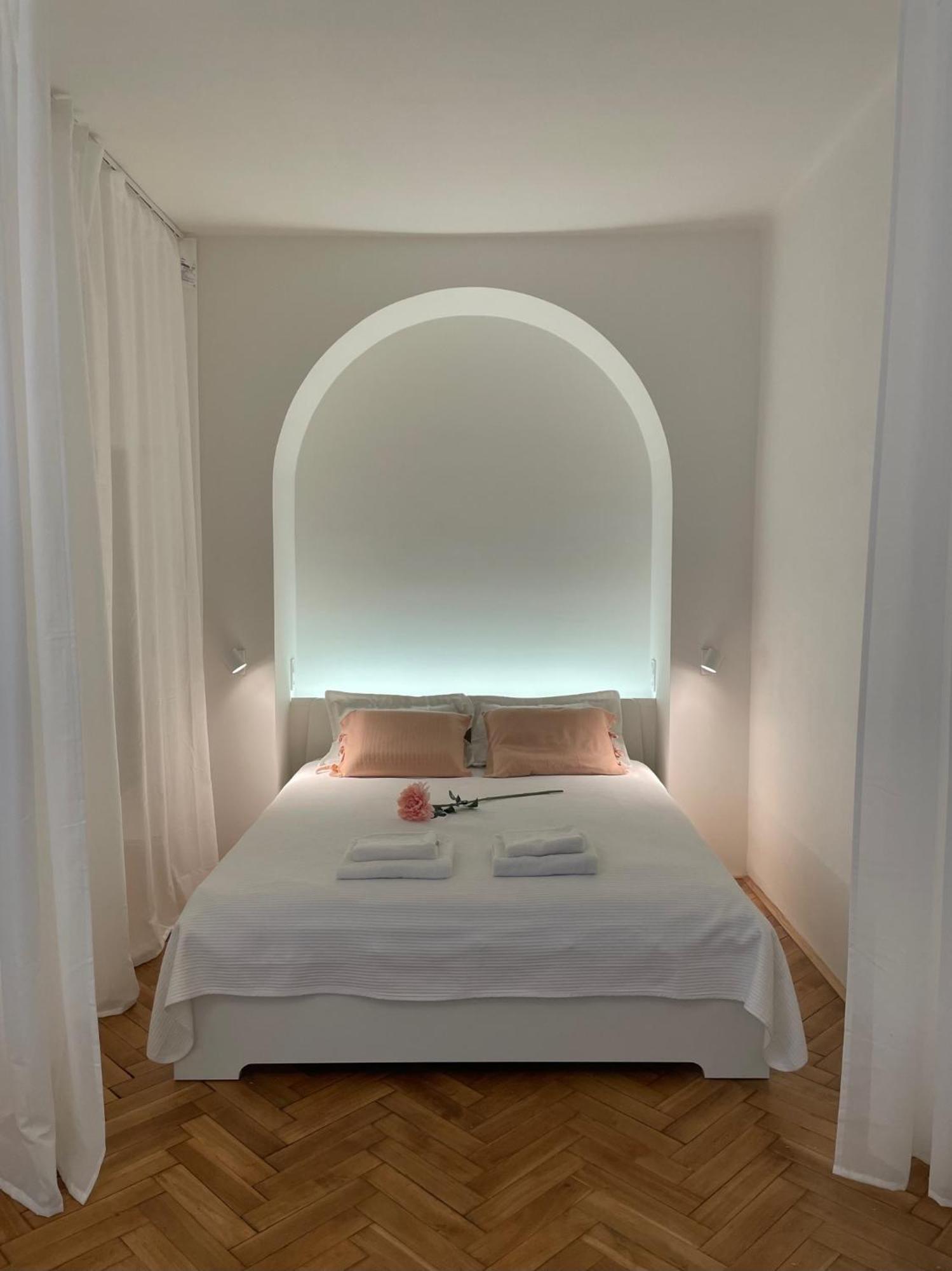 Urban Retreat I Modern Boho Apartments In Lovely Letna District - 10 Minutes From Old Town Praha Exteriér fotografie